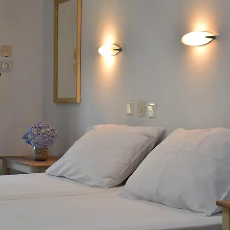 Mirsini Apartments Kariotes Esterno foto